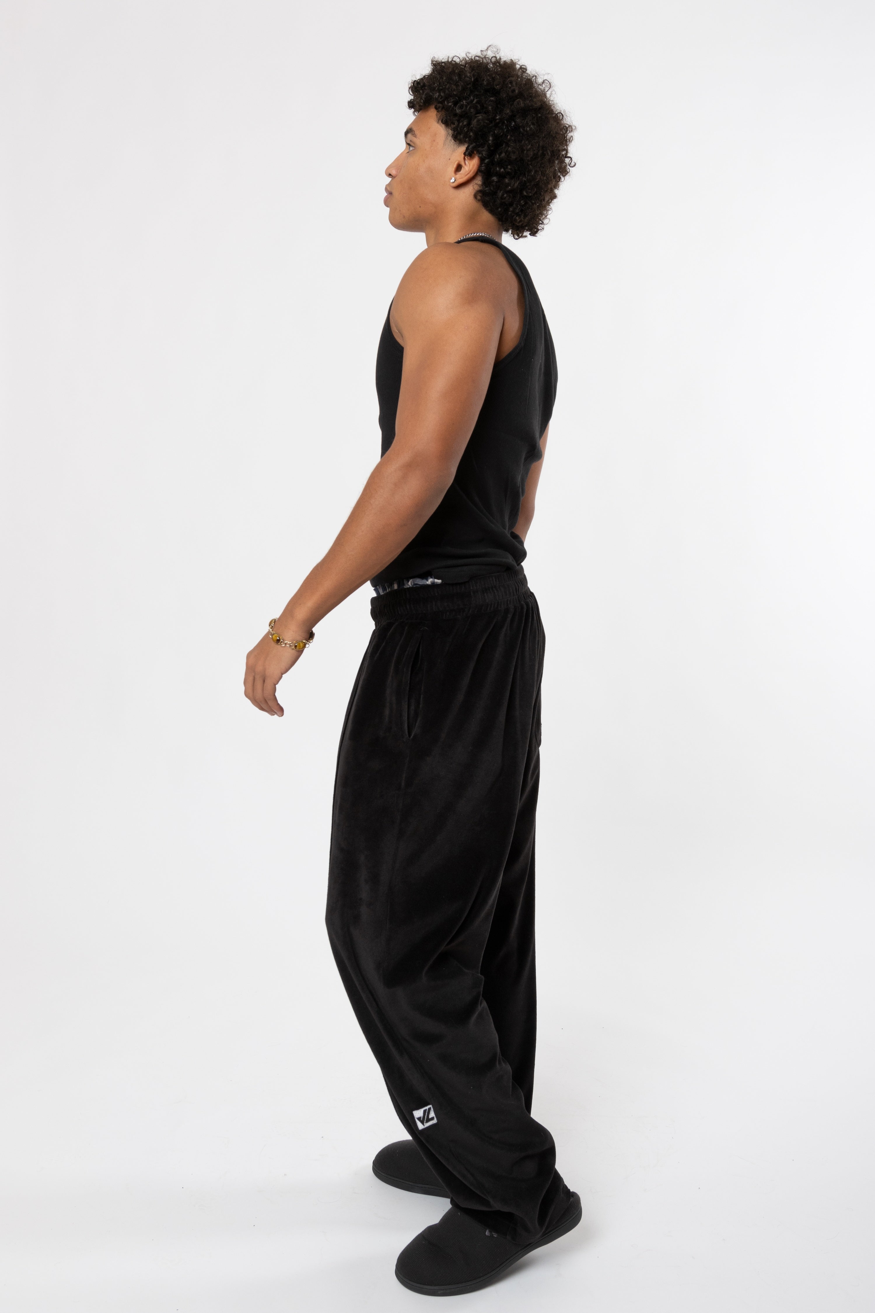 VILO sweatpants BLACK